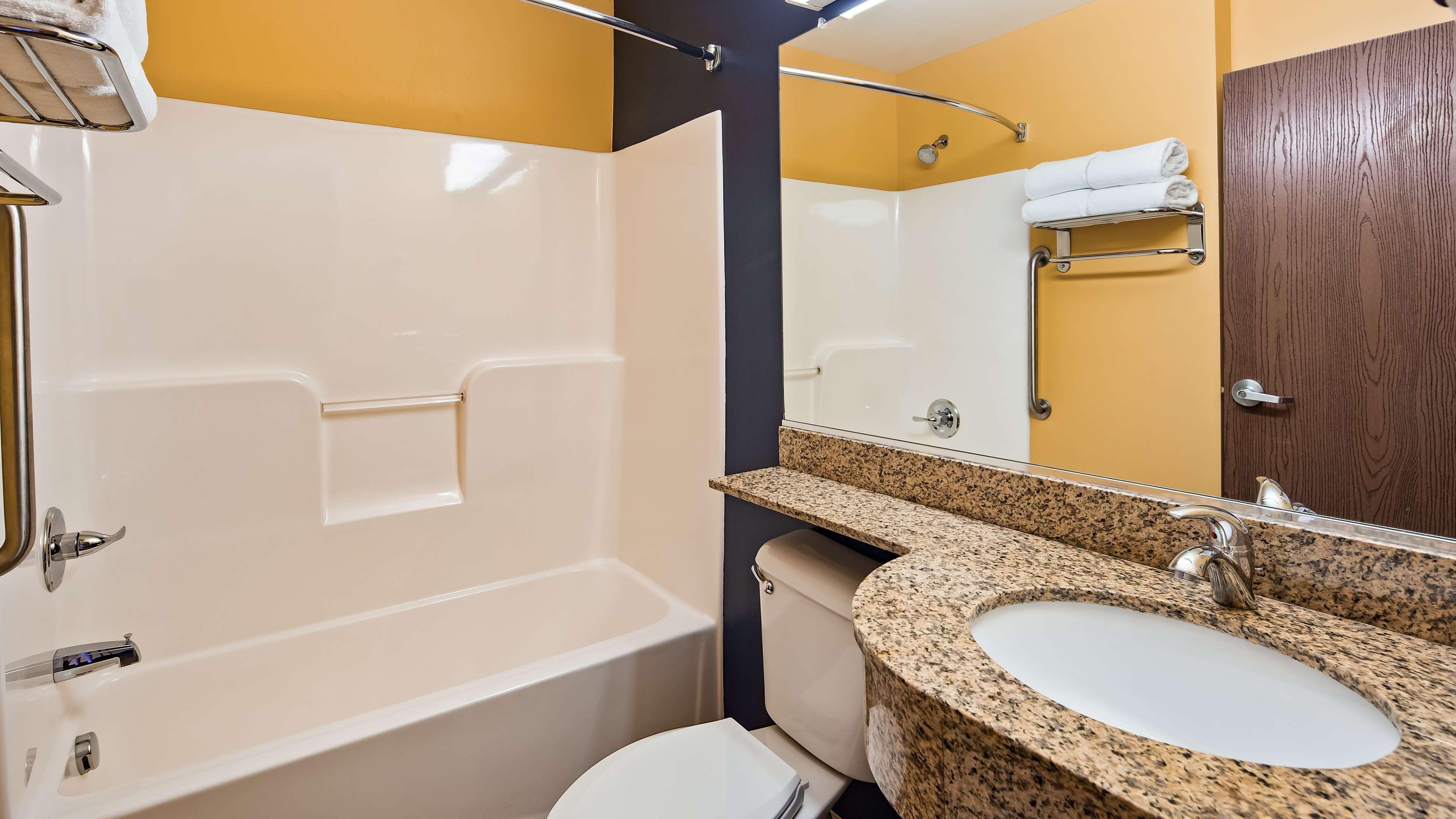 Surestay Plus Hotel By Best Western Keyser Εξωτερικό φωτογραφία