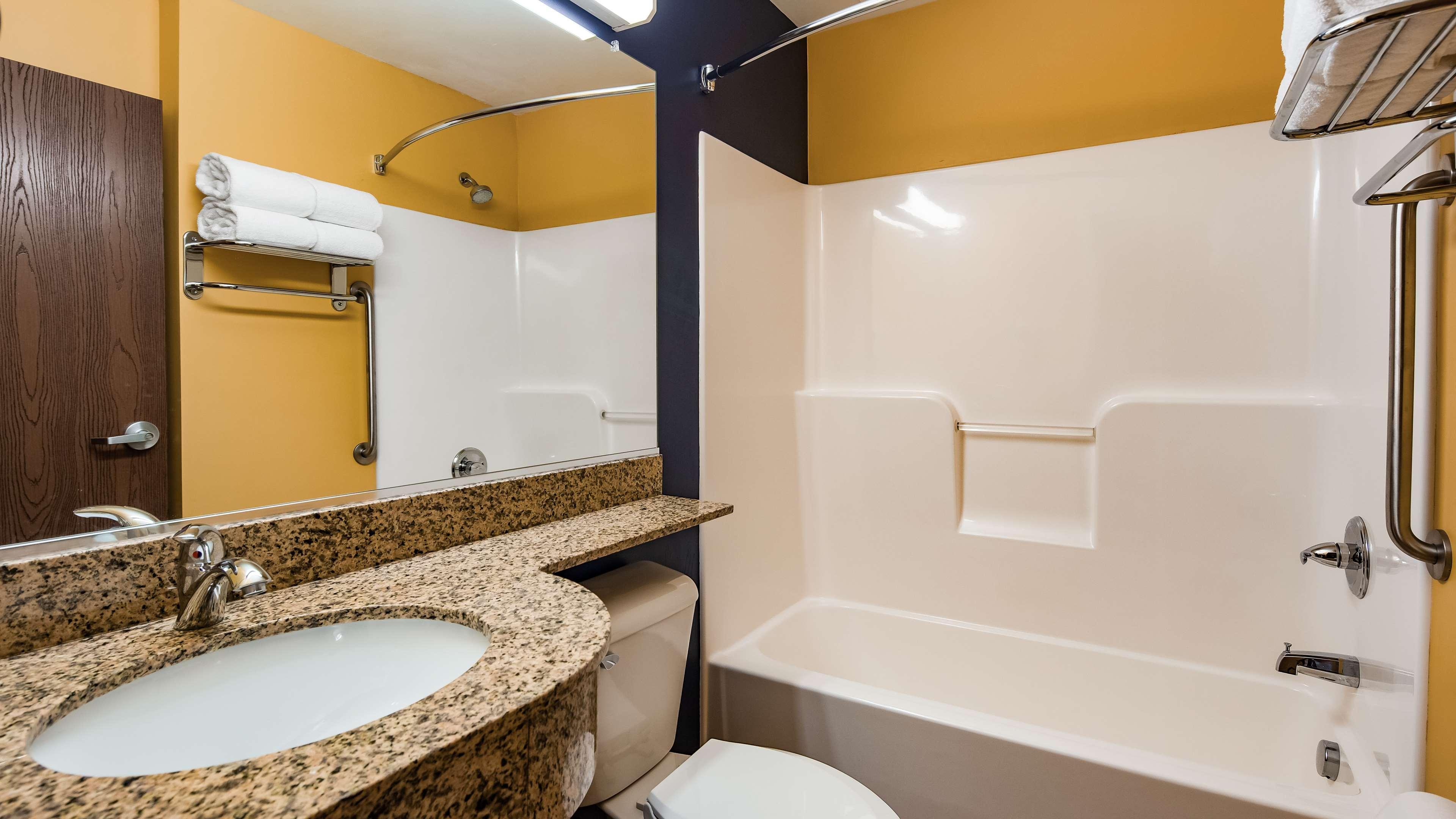 Surestay Plus Hotel By Best Western Keyser Εξωτερικό φωτογραφία