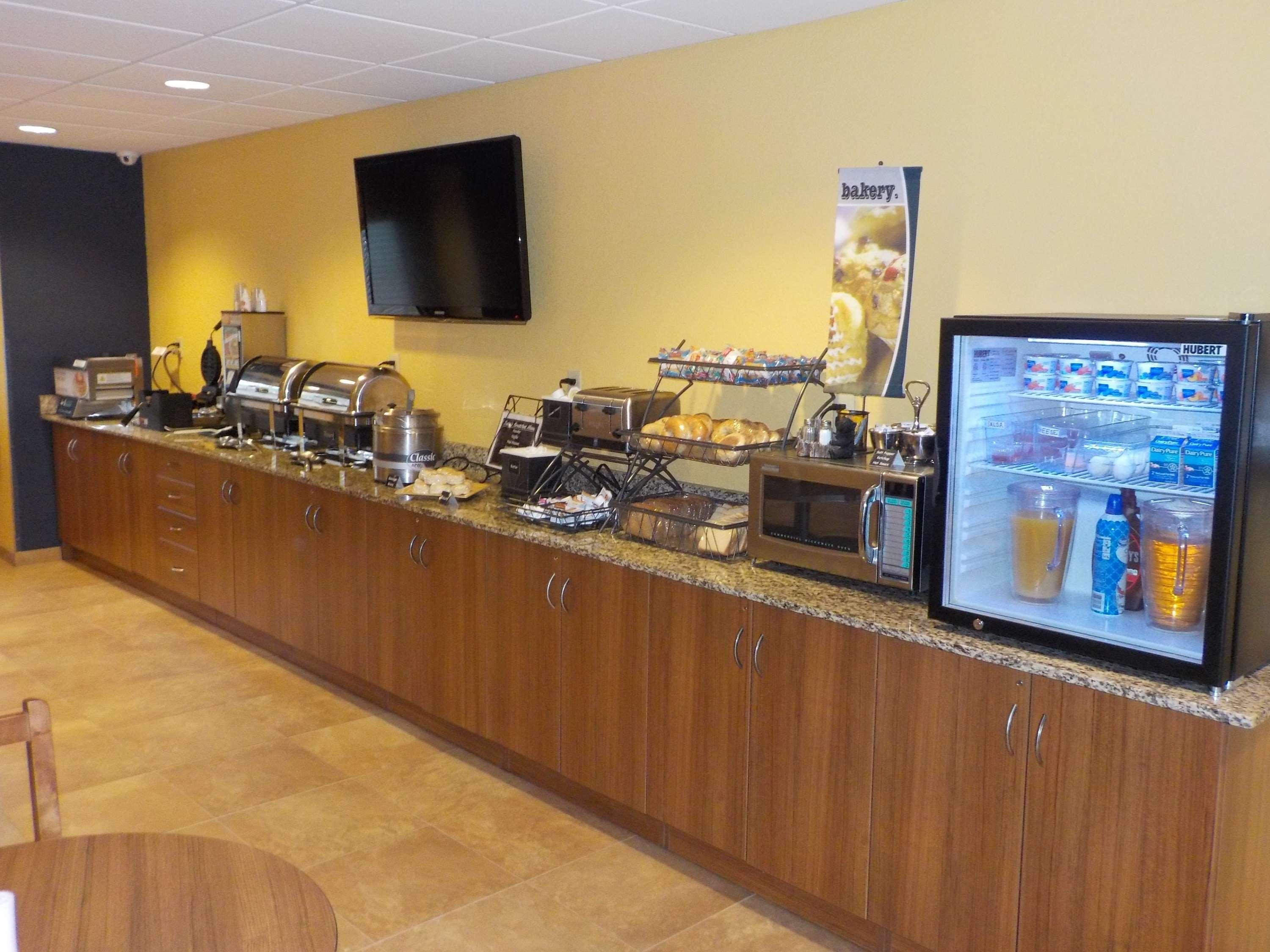 Surestay Plus Hotel By Best Western Keyser Εξωτερικό φωτογραφία