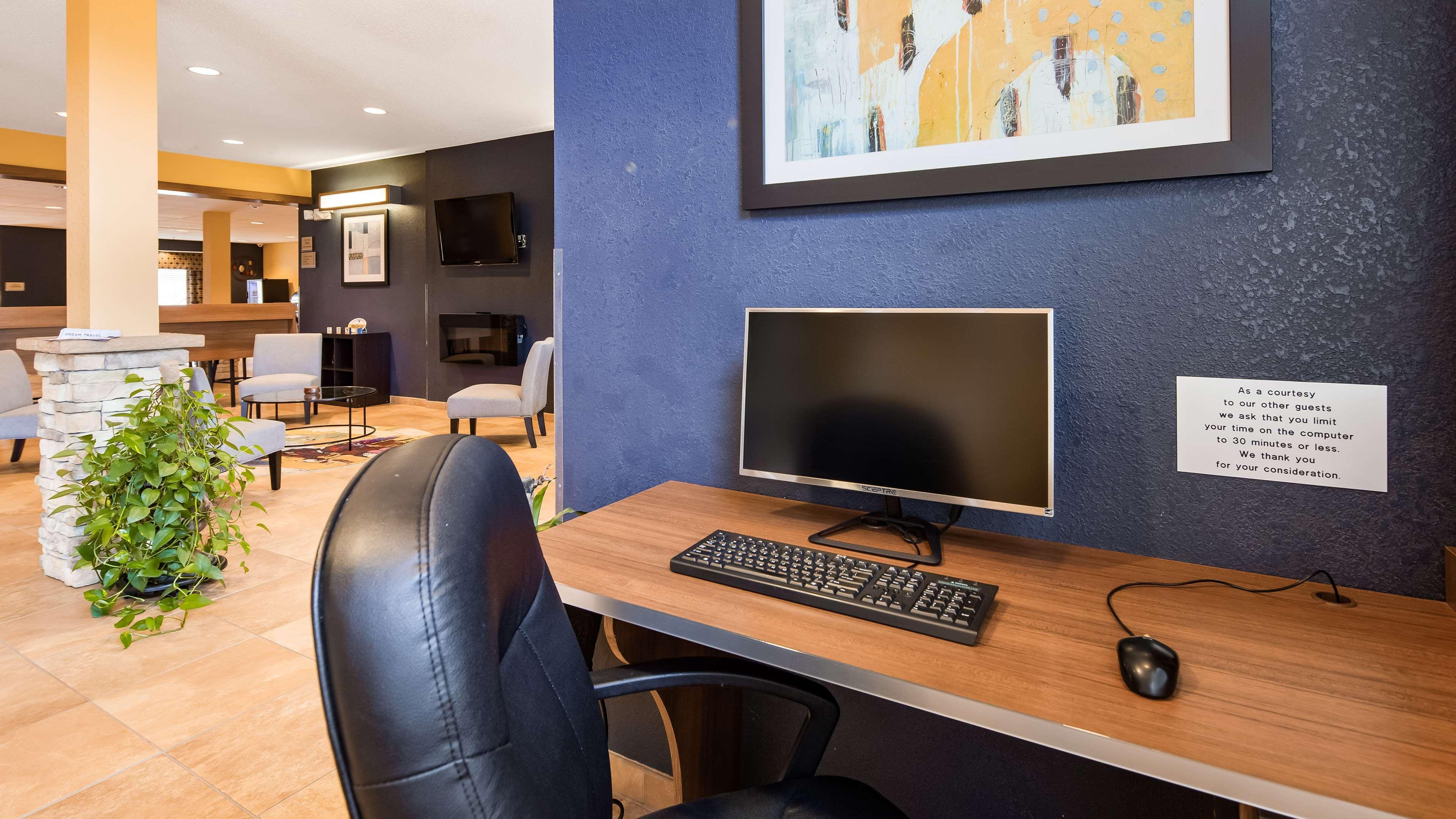 Surestay Plus Hotel By Best Western Keyser Εξωτερικό φωτογραφία